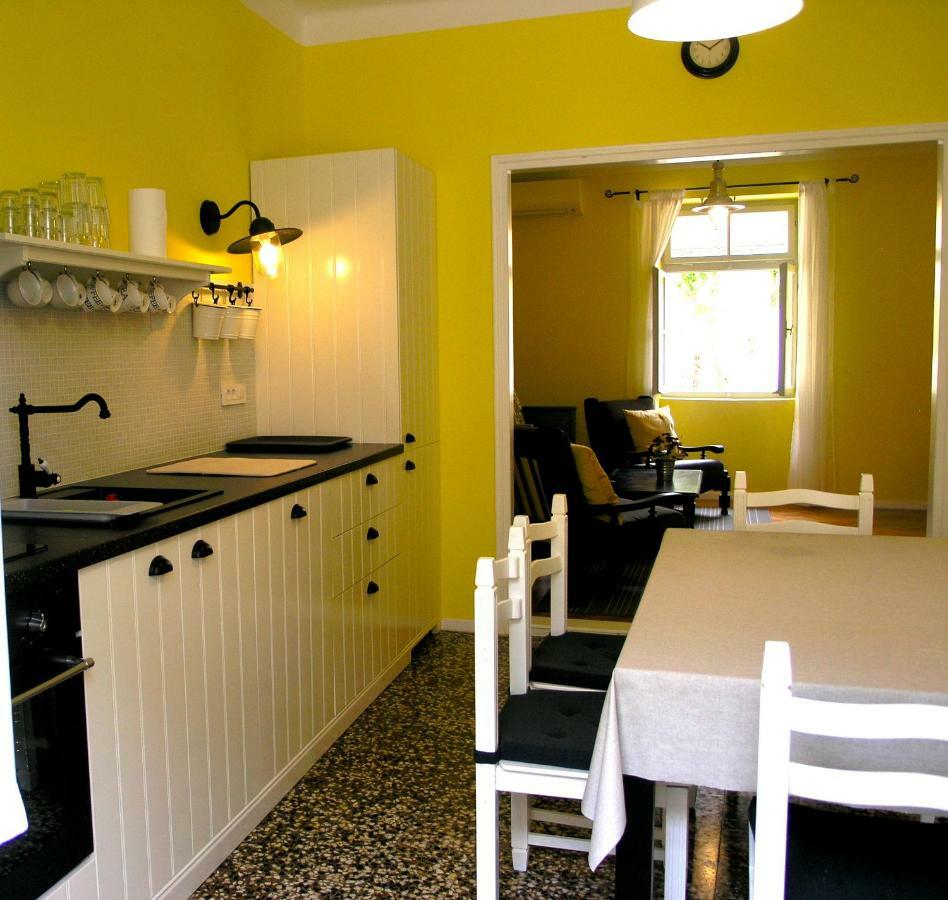Holiday Home Lija Center ラブ エクステリア 写真