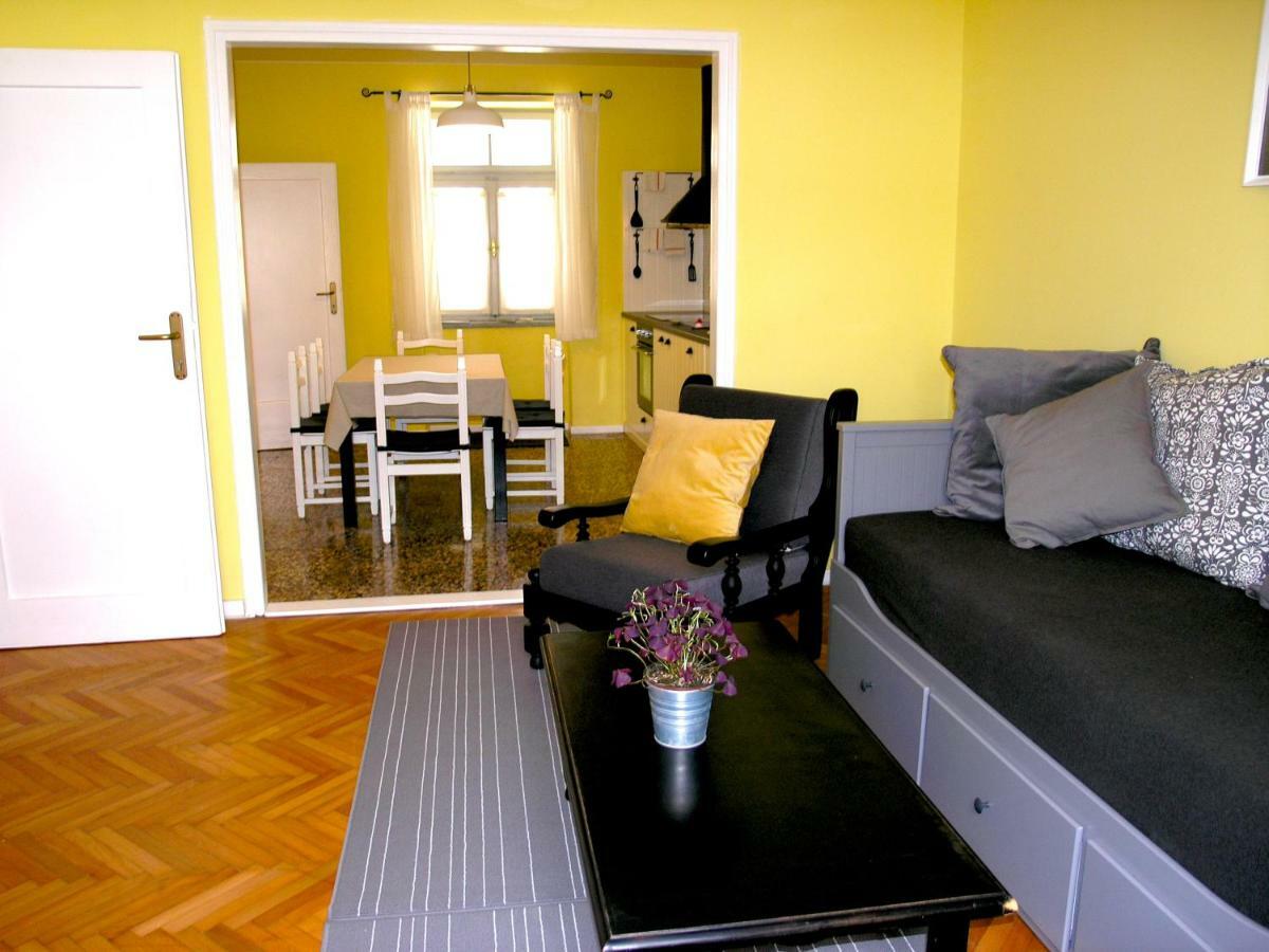 Holiday Home Lija Center ラブ エクステリア 写真